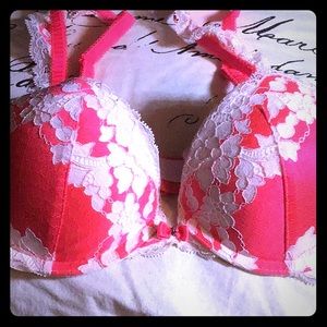 Victoria’s Secret bra